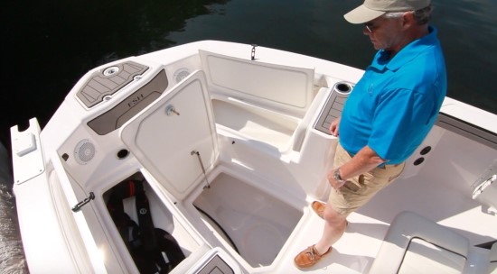 Yamaha 210 FSH Sport Forward Storage Underneath