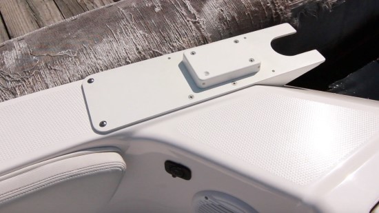 Yamaha 210 FSH Sport Trolling Motor Mount