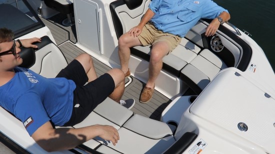 Yamaha 212X lounge seats