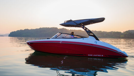 Yamaha 242 Limited S E-Series bimini