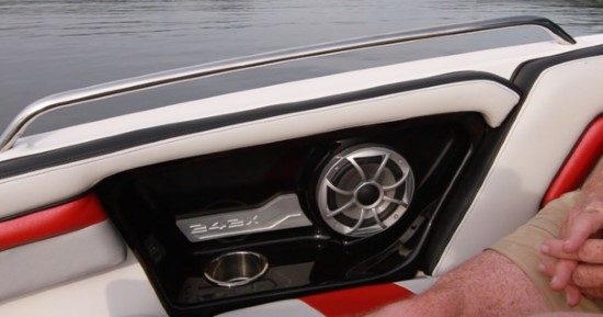 Yamaha 242X E-Series railings