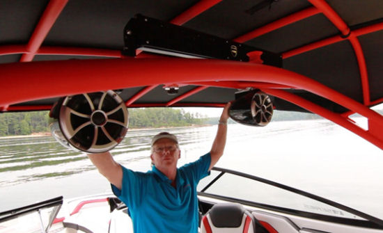 Yamaha 242X E-Series stereo