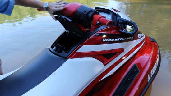 Yamaha GP1800 storage