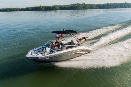 Yamaha Redesigns 19-Foot Jet Boats w/ New Features and Technology
