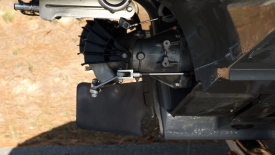 Yamaha SX195 articulating keel