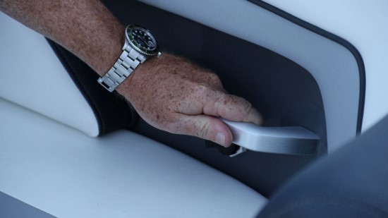 Yamaha SX195 grab handles