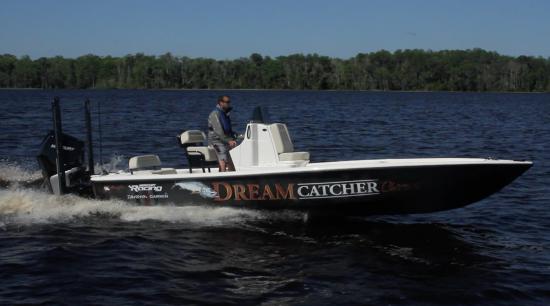 Yellowfin 24 CE running