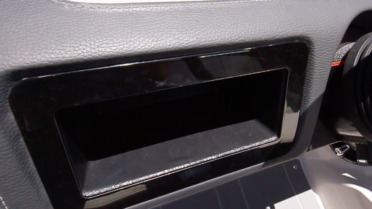 Cuddy glove box