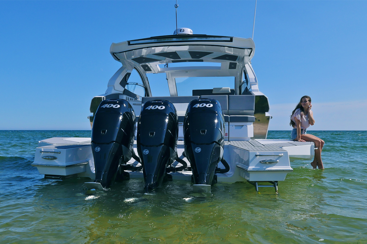 Cruisers Yachts 42 GLS