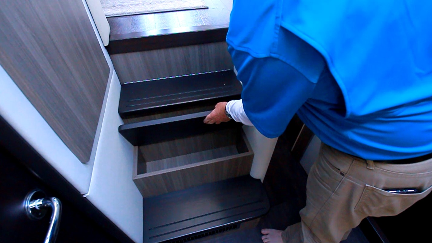 Stairwell storage
