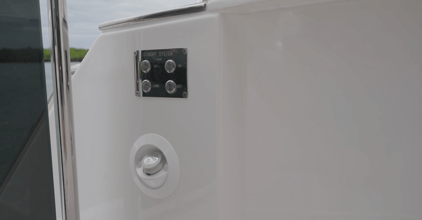 Aquila 50 davit system controls
