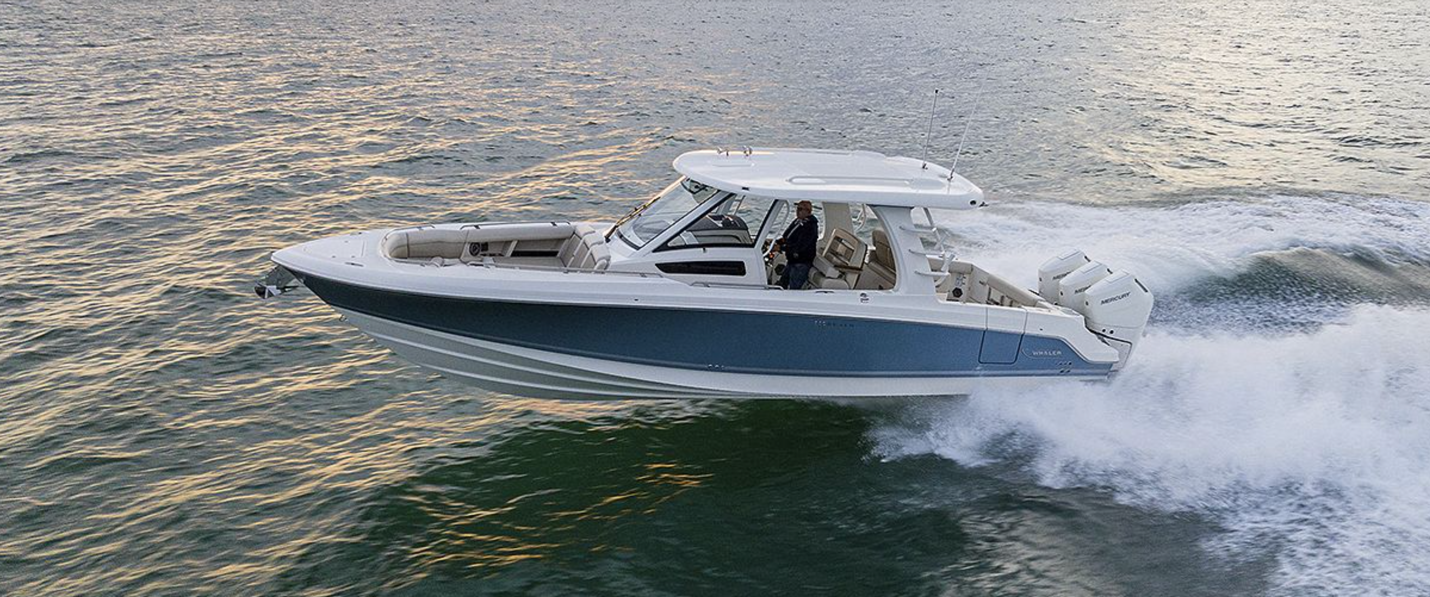 Boston Whaler 350 Realm