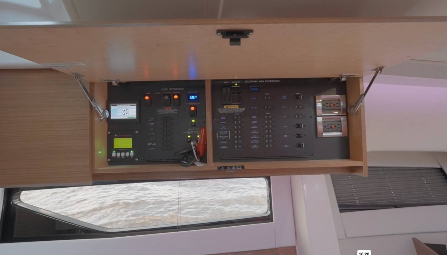Boston Whaler 365 Conquest main breaker panel