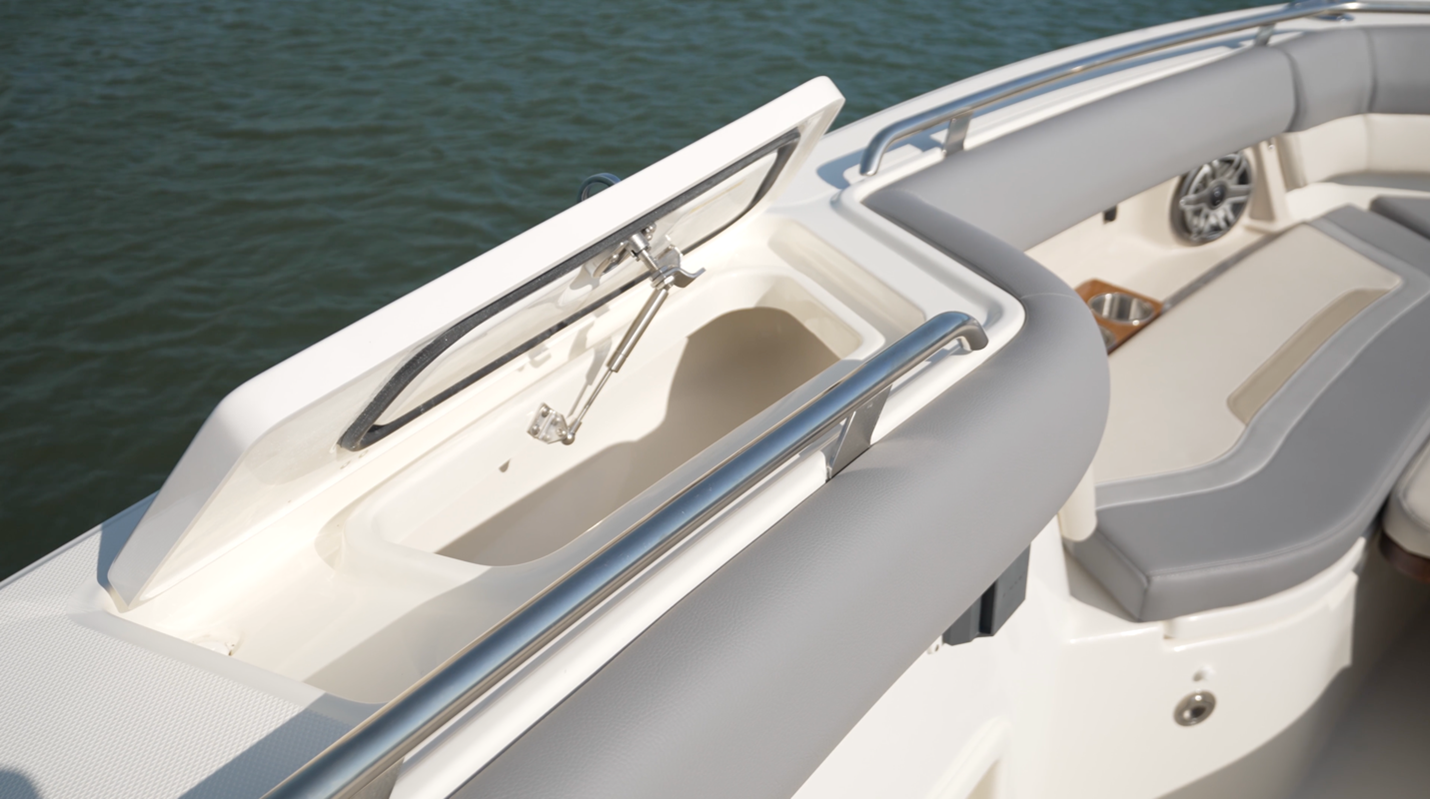 Boston Whaler 380 Realm cooler to port