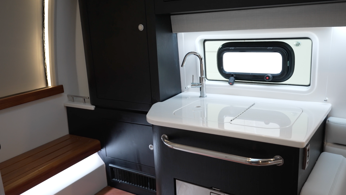 Boston Whaler 380 Realm galley