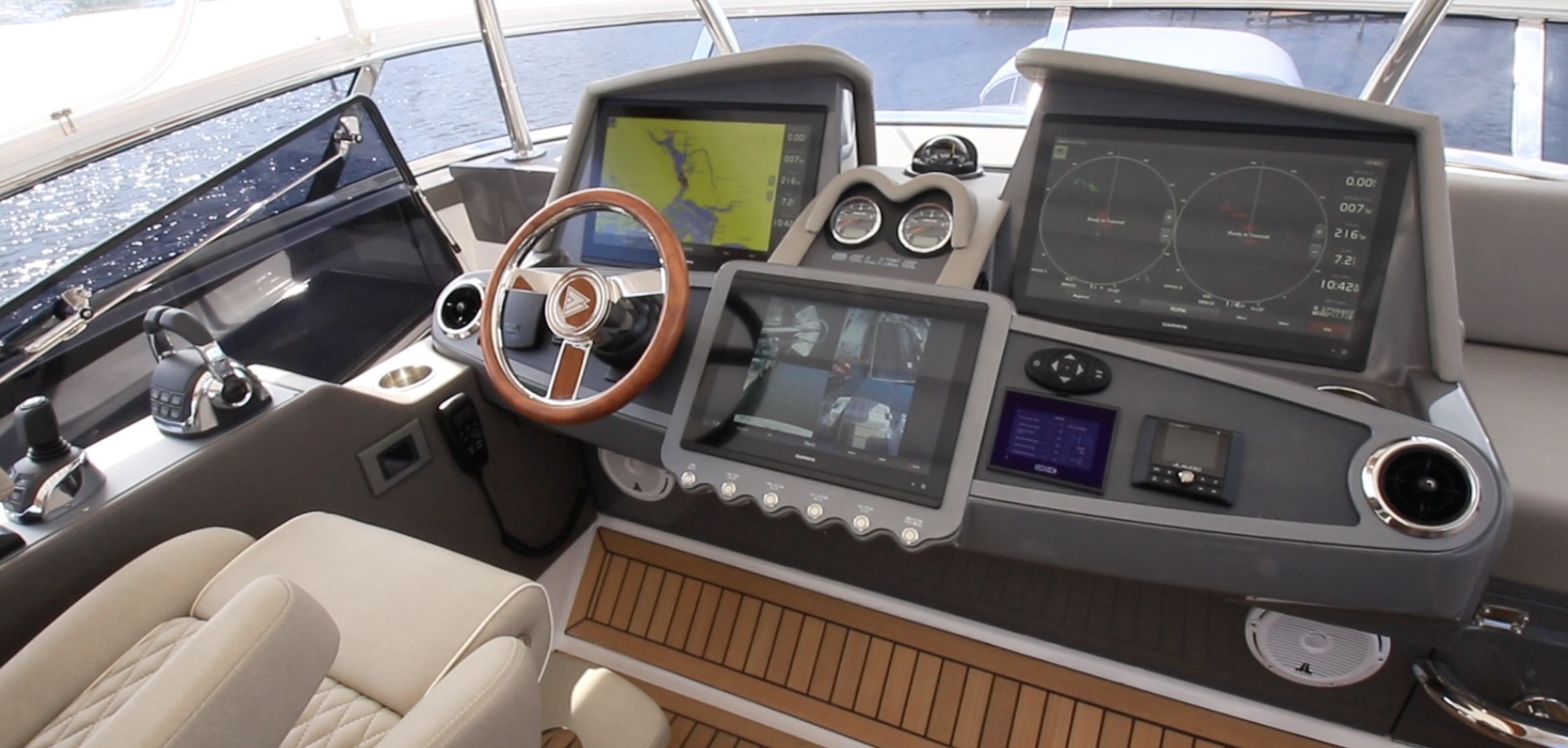 Riviera Belize 66 Daybridge