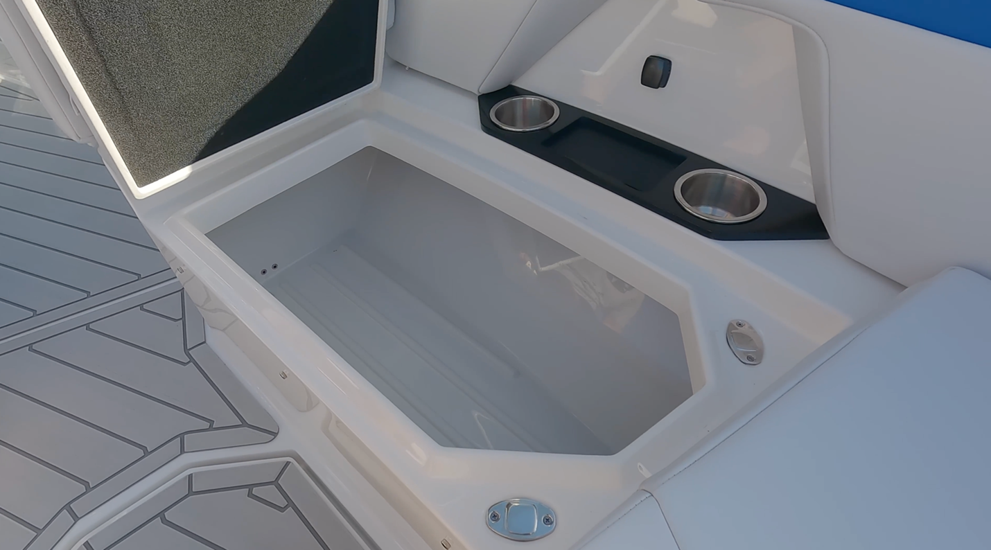Formula 457 CCS large storage space under one of the bow seats