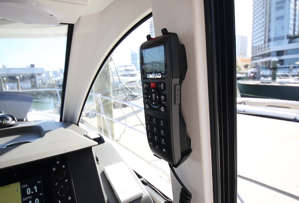 Nimbus 365 Coupe Radio