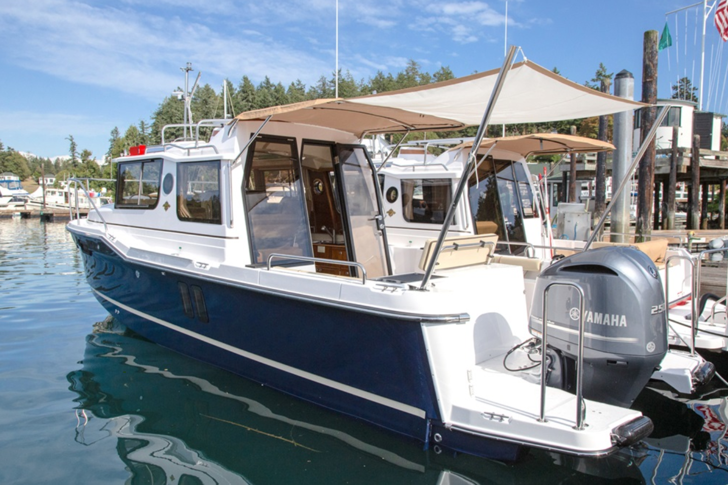 RangerR25-Dockside-Awning.png