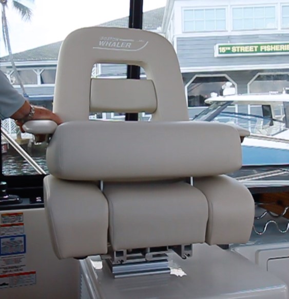 helm seat
