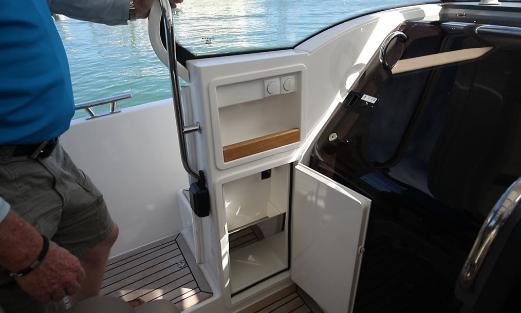 Port side refrigerator