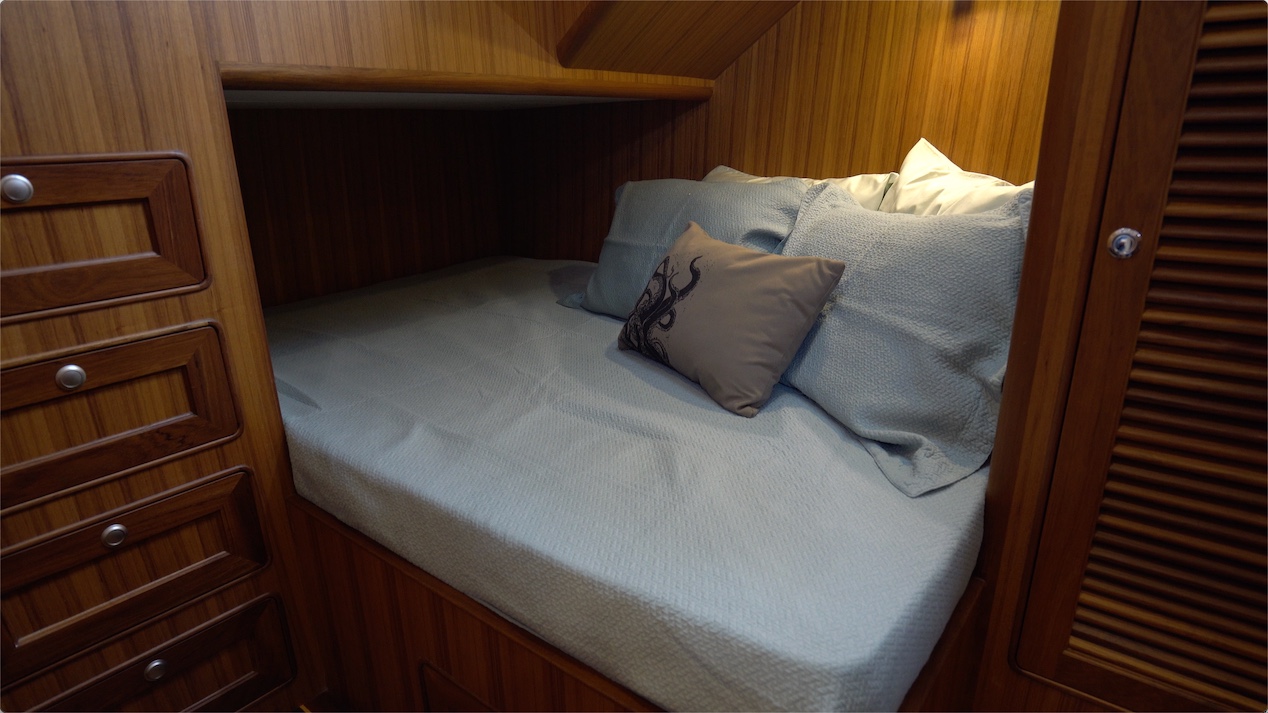 helmsman 43e