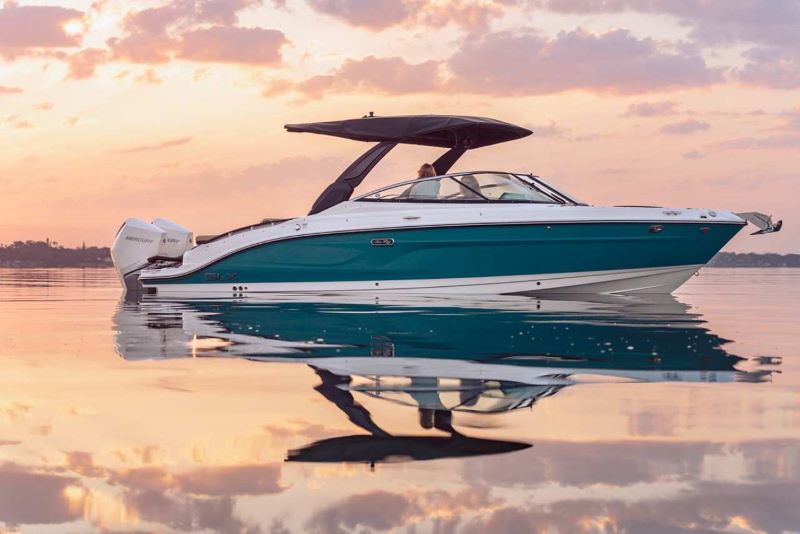 Sea Ray SLX 280 Profile