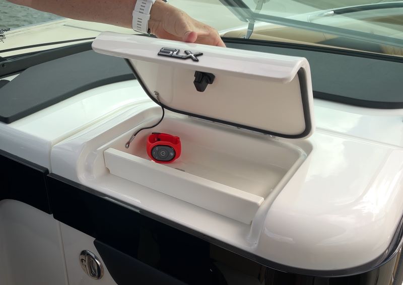 slx280OB_GloveBox