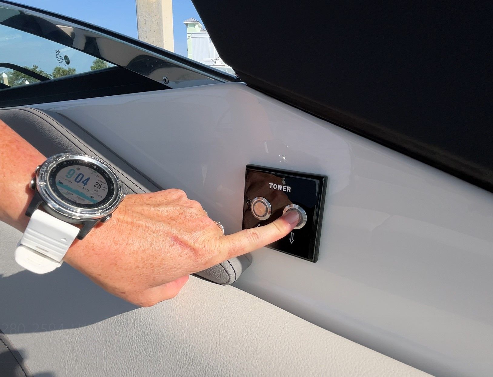 SeaRay SLX 280 sterndrive pt buttons