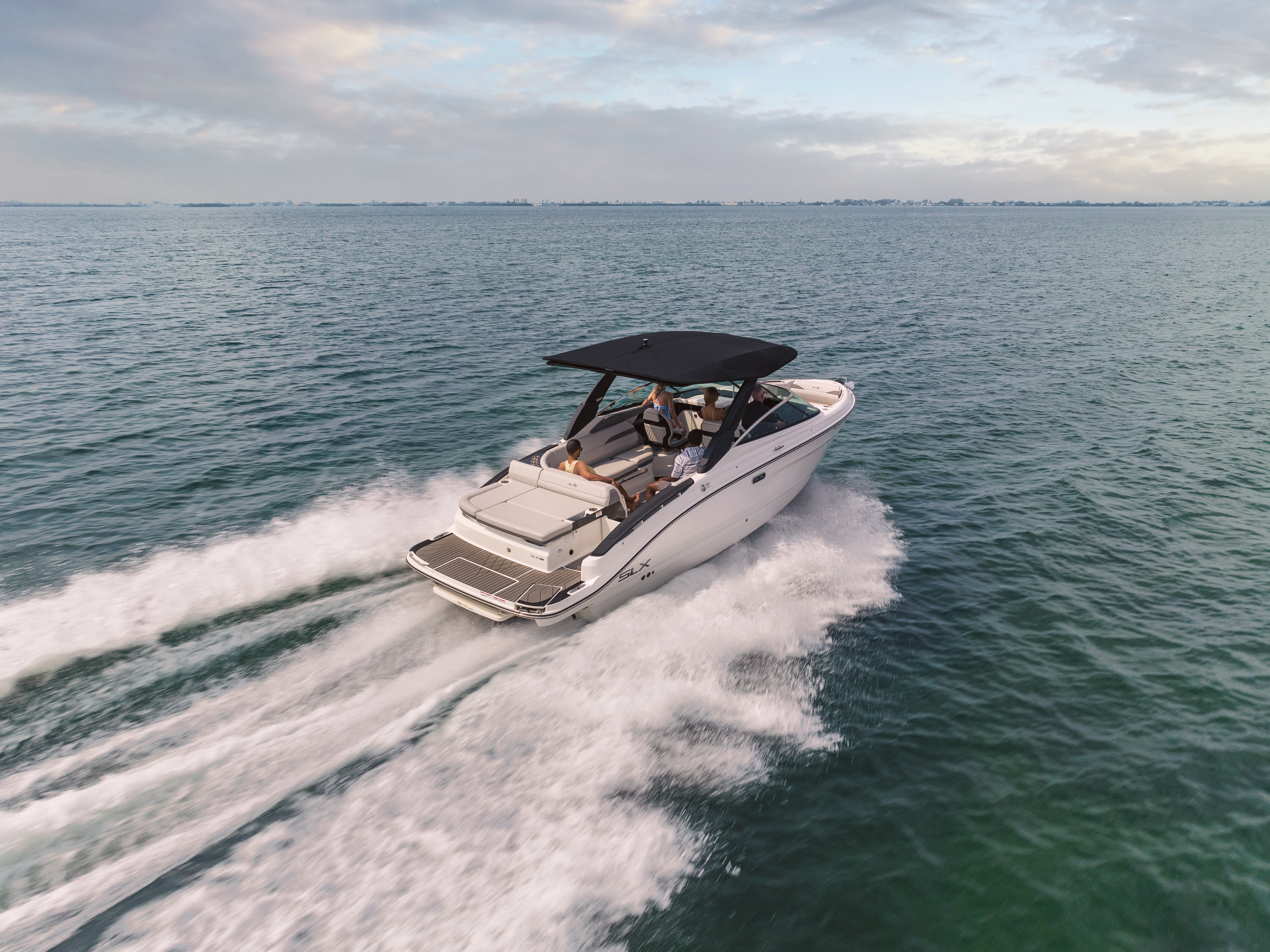 sea ray slx 280 running