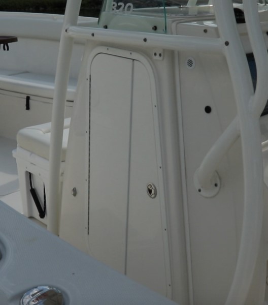 12 Important Features in a Center Console