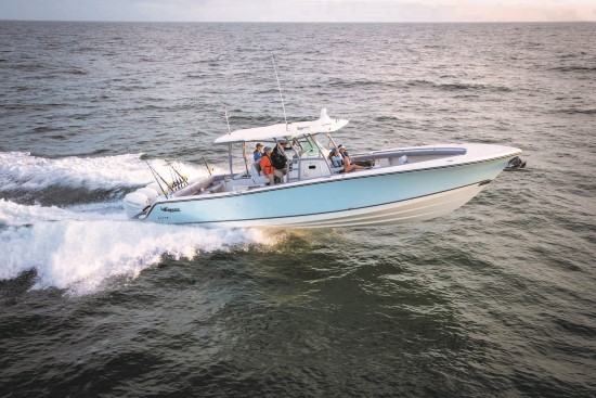 12 Important Features in a Center Console mako