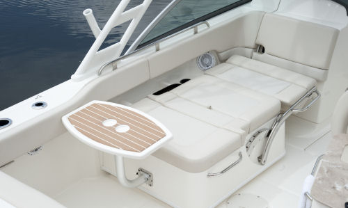 Boston Whaler 230 Vantage