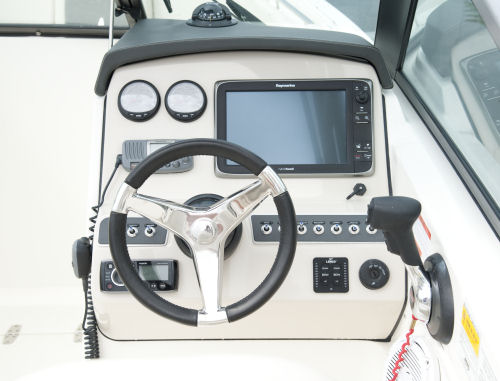 Boston Whaler 230 Vantage