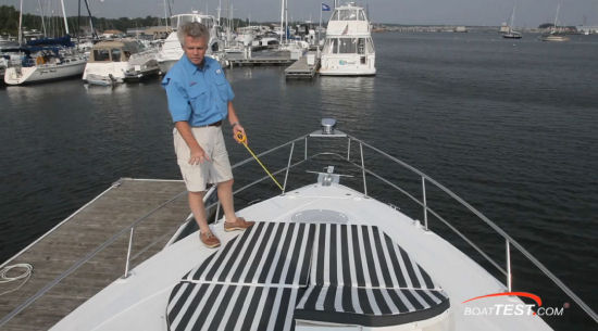 Cruisers Yachts 350 Express