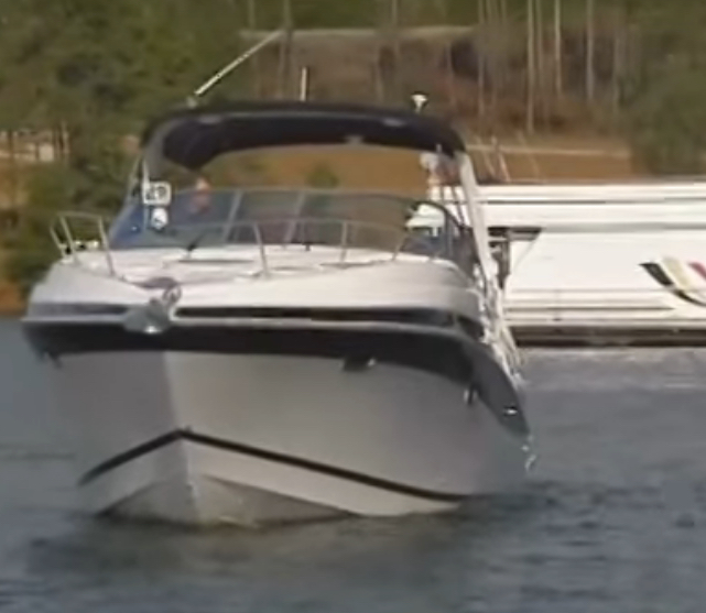 How to Dock Any Boat wind pushing