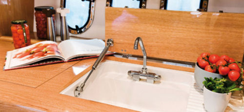 Absolute 42 Hard Top Yachts 2011