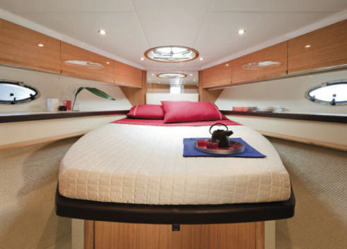 Absolute 42 Hard Top Yachts 2011