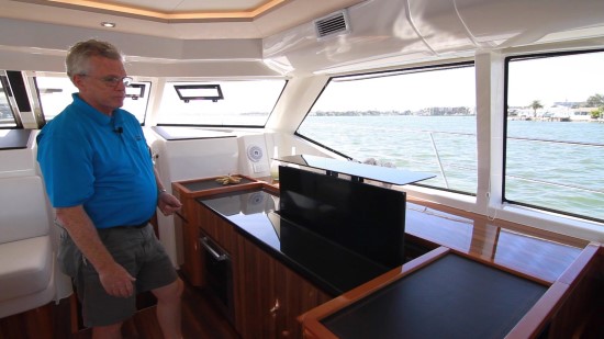 Aquila 44 buffet area