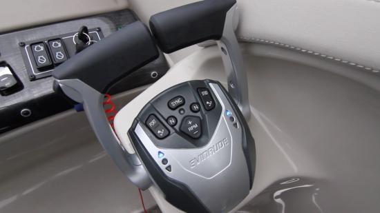 Bennington Q27 binnacle