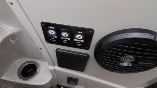 Bennington Q27 switches