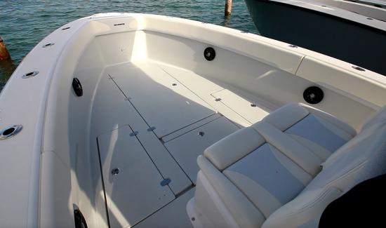 Bluewater 2850 seating