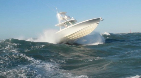 Boatbuying Tips: What Hull Shape Is Best