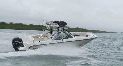 Boston Whaler 230 Vantage