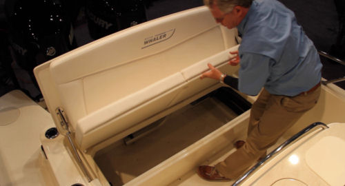 Boston Whaler 270 Dauntless