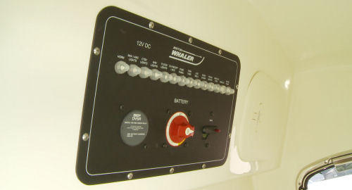 Boston Whaler 270 Dauntless