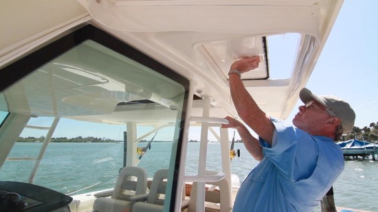 Boston Whaler 380 Outrage tower access