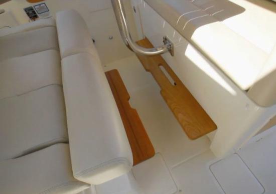 Boston Whaler 380 Realm foot rests