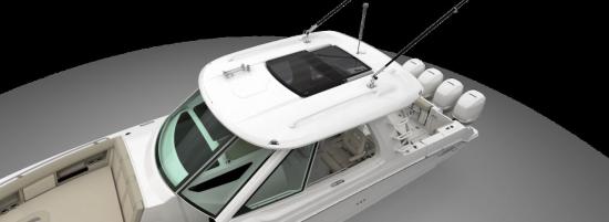 Boston Whaler 380 Realm sun roof