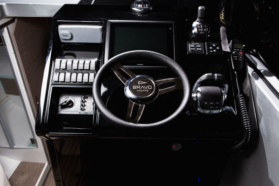 Bravo Yachts B36 helm console